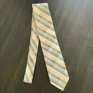 Jos A Bank Tie‎ EUC